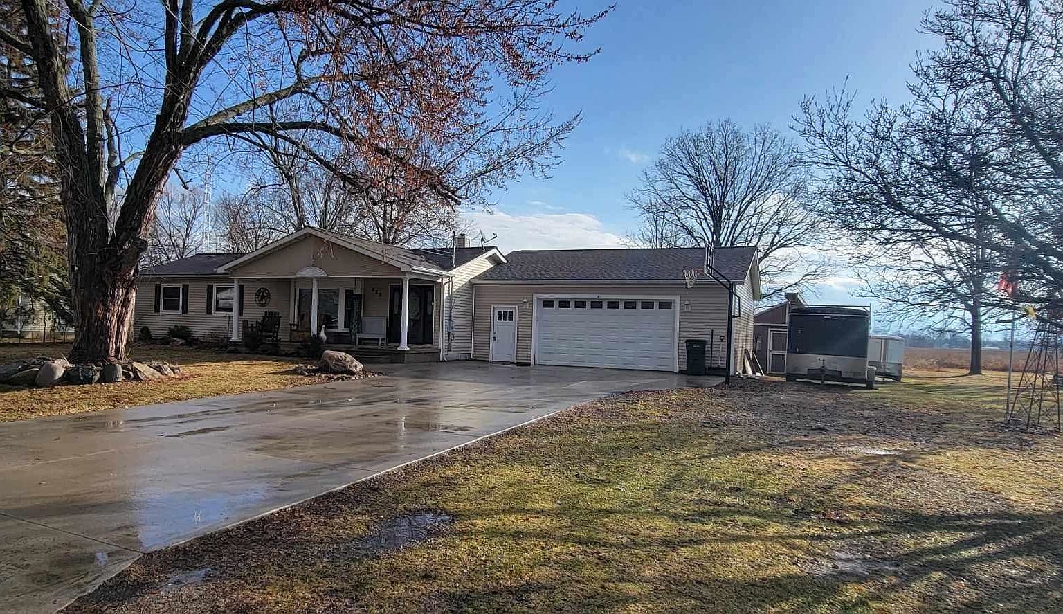 420 Elizabeth Dr, Owosso