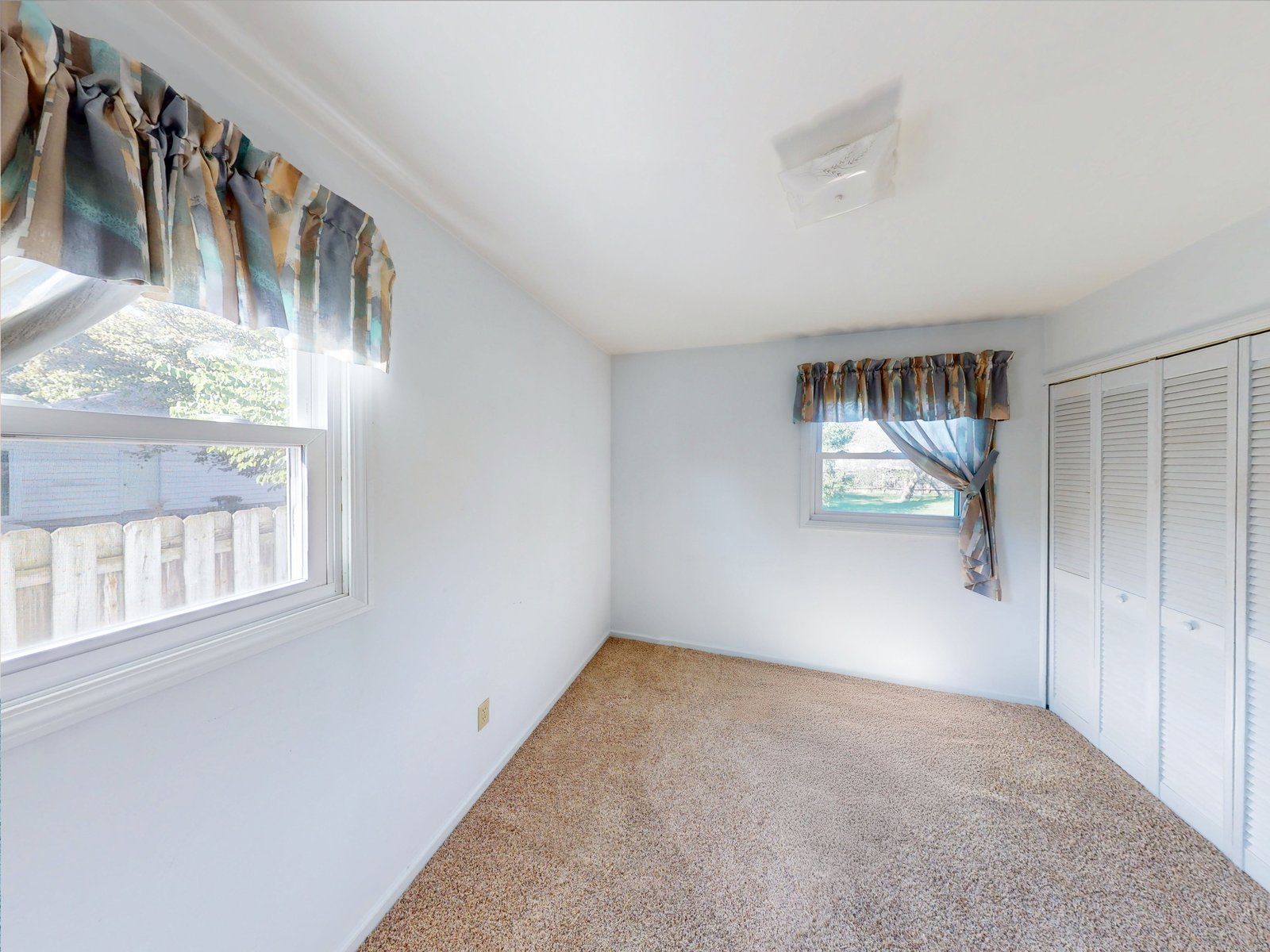 809 Stevens Dr — image 7